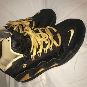 Nike uptempo